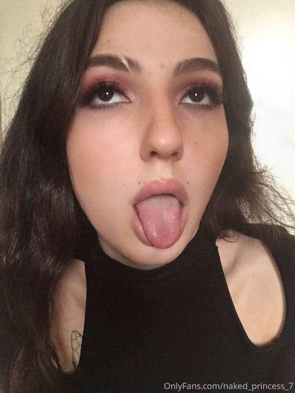 Good morning, babes 💋
Already done the beauty routine and no..