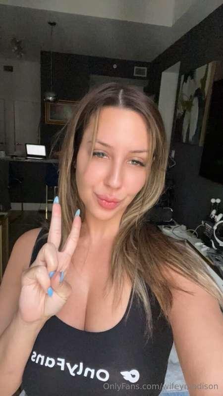 So much going on on my account today! Check stories and DMs!..