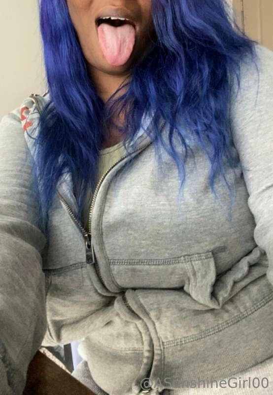 😋