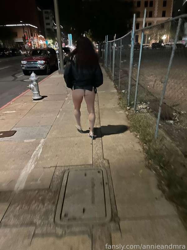 annieandmra image #1