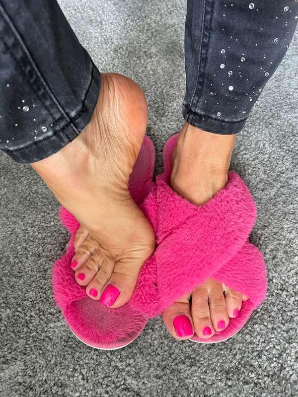 pretty_feet_39 image #0