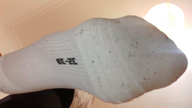 Dont mind if I step on you with my sweaty socks ?? (acceptin..