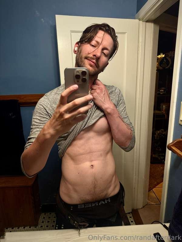 Home all alone. Whatever is a boy to do?