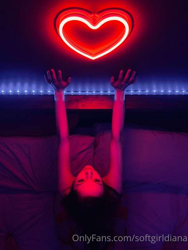 The weekend… is almost… here…

I wish I was back in bed in m..