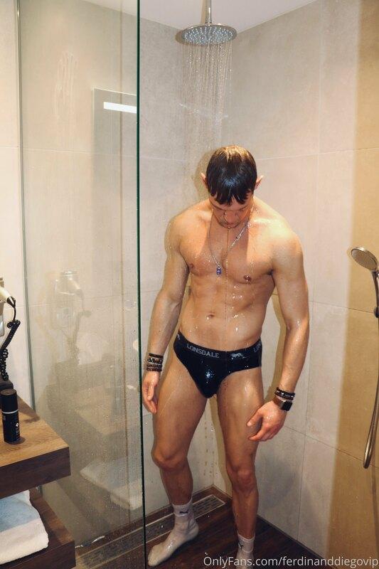 Keep calm and wear socks under the shower ?. Btw, gonna move..