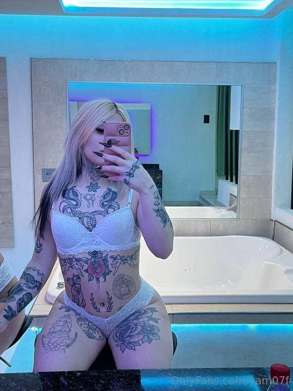 💋💋𝐅𝐑𝐄𝐄 𝐅𝐑𝐄𝐄 𝐅𝐑𝐄𝐄 💋💋 🙋🏻‍♀️@twobabbys 🙋🏼‍♀️@twobabbys 2️⃣@𝙩𝙬𝙤𝙗..
