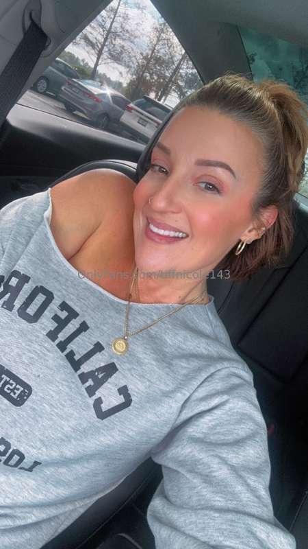 Rise and shine ☀️ Goodmorning 💋
