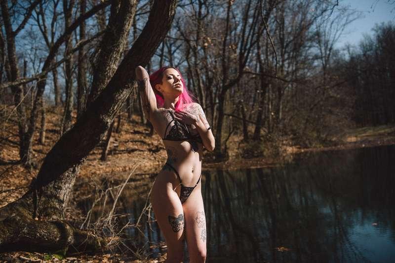 ladylazarus image #8