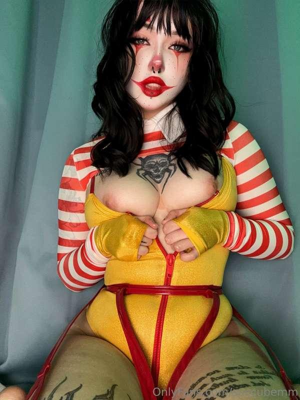 succubemm image #0
