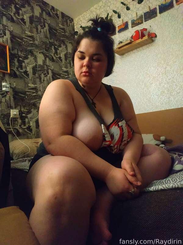 Finally dropping some titties 
