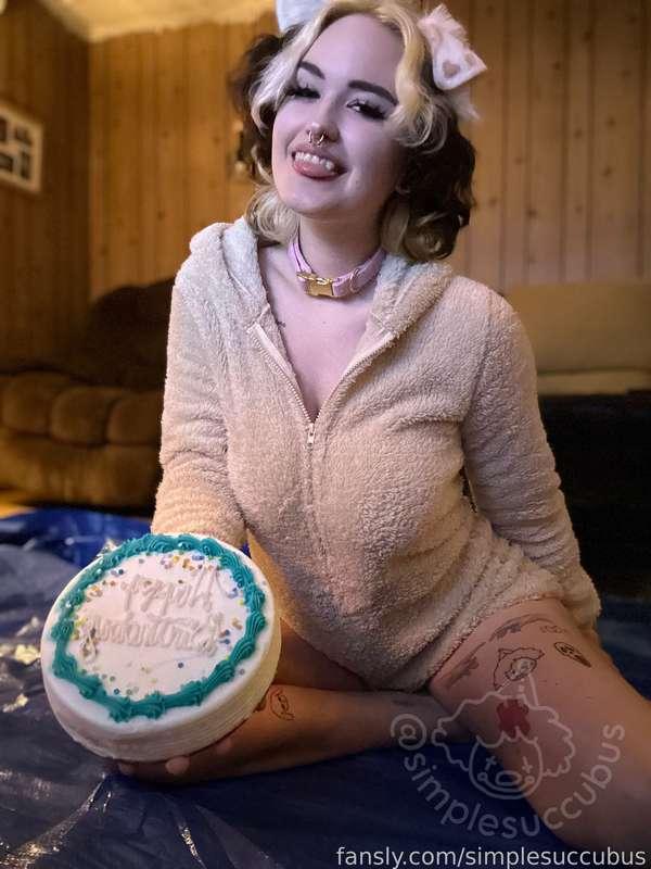 simplesuccubus image #1