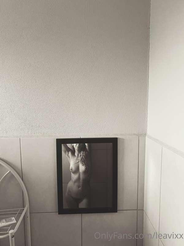 Mirror or a painting? 🤗