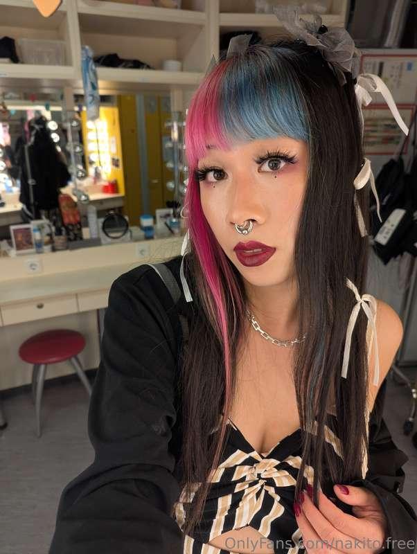 Whoop.Support me with a smol purchase? 🥹💗