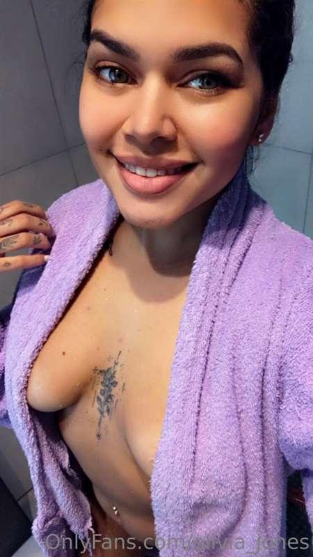 Do you imagine me naked and ready to jump on you? 😘