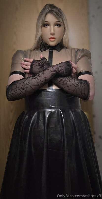 Cum play with your sexy ass doll 😘 👉🥺👈