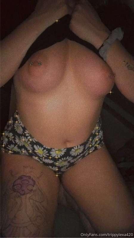 what are some of your fetish’s i’ll try and switch up my con..
