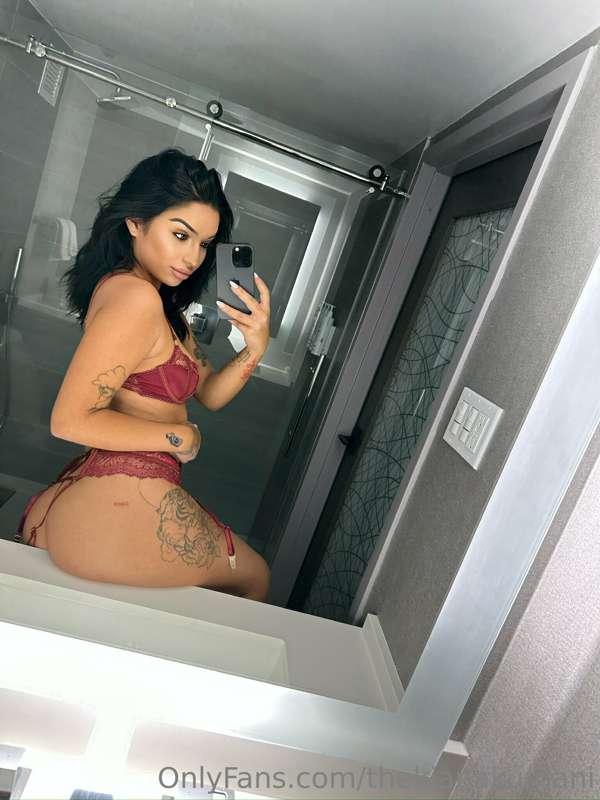 Tell me what you’re in the mood for 😈