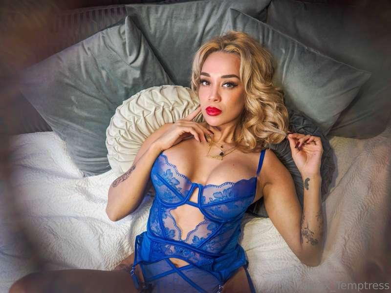 latex_temptress image #5