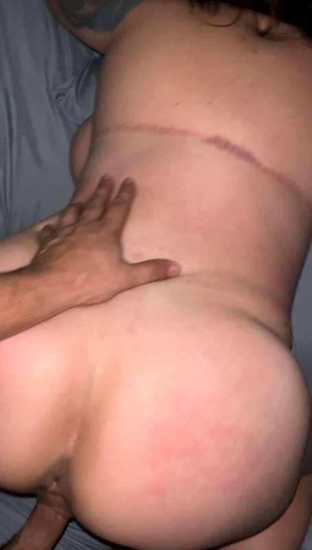 Check out that side boob