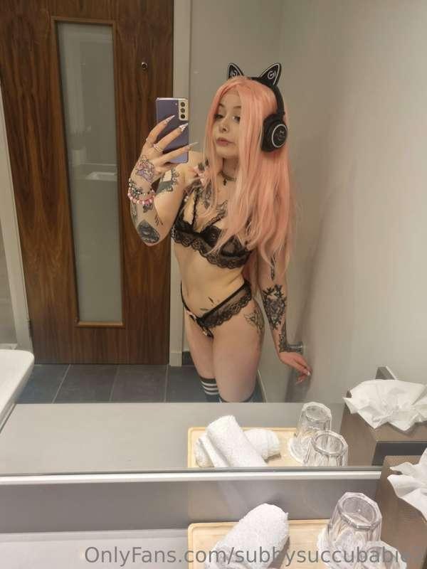 subbysuccubabie2 image #0