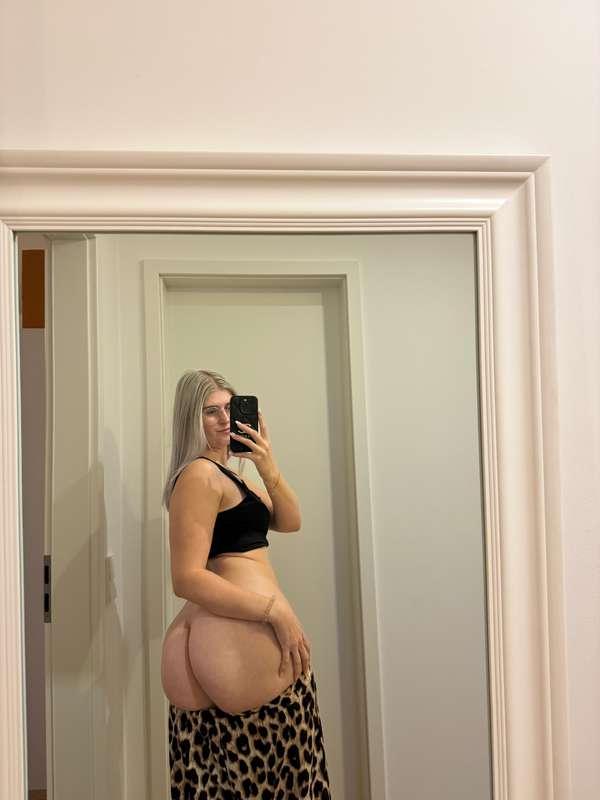 no thong so our mid date activists make more fun of ;)