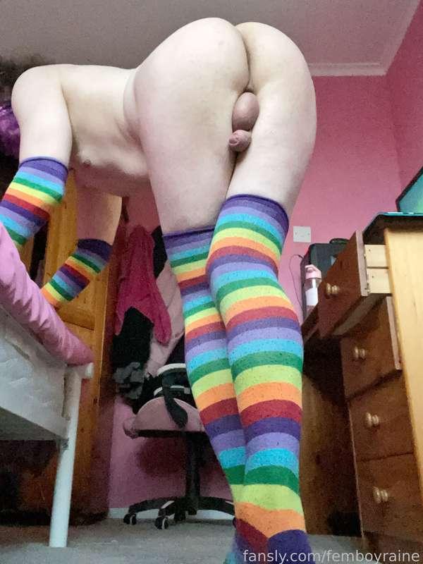 femboyraine image #8
