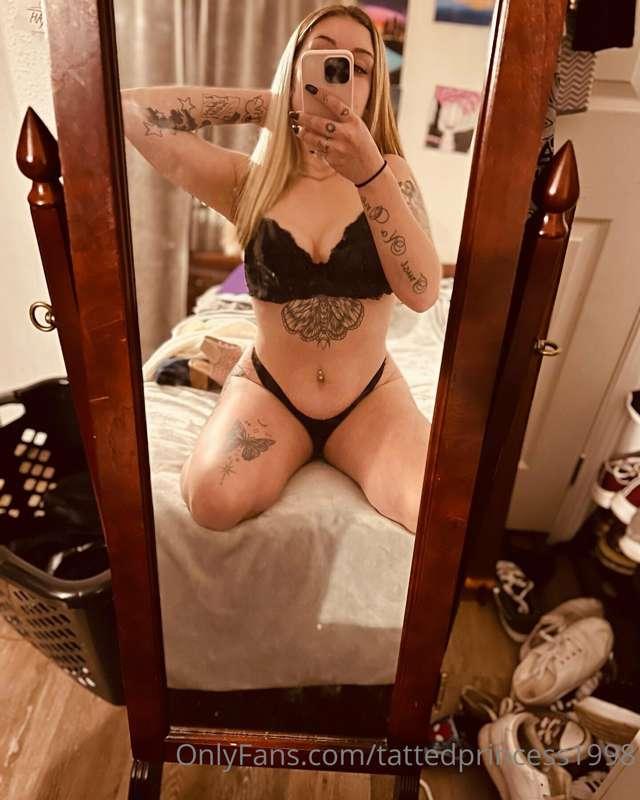 Go buy my new videos🖤 they’ll make you cum instantly 🤤