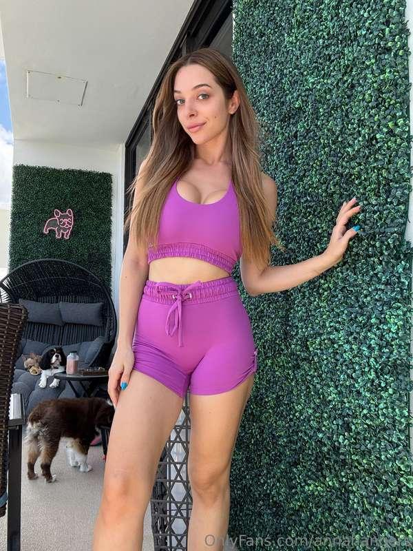 this outfit wasn’t made to stay on 🤭