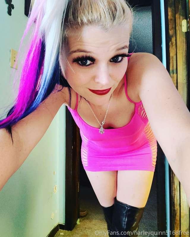 New dress see  My full shoot on onlyfans.com/harleyquinn3168..