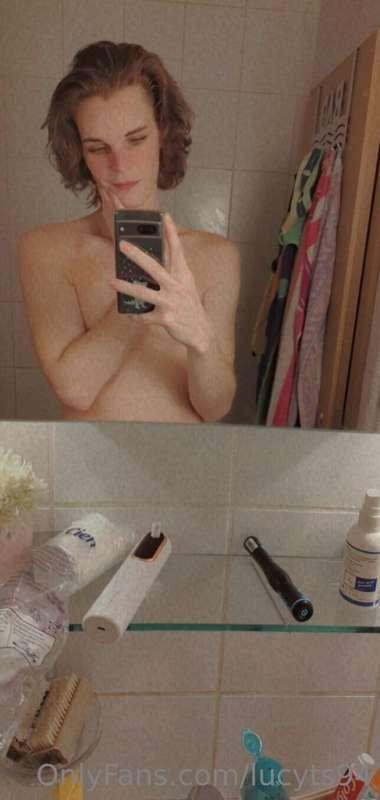 Shower time 😋💦🚿🛁