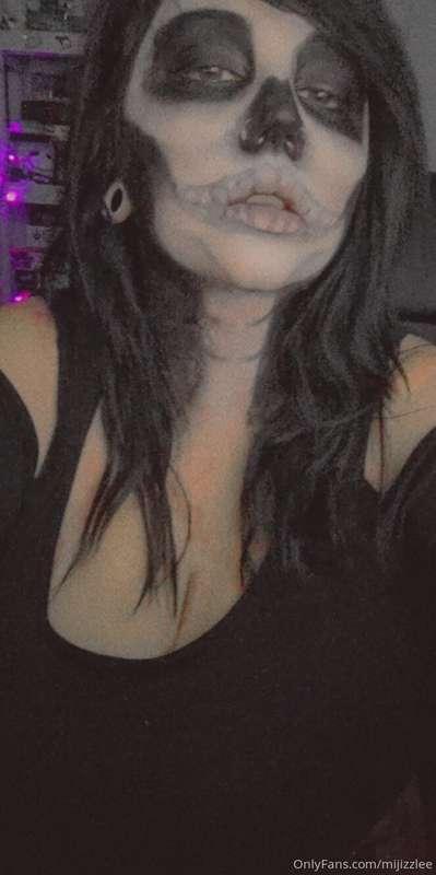 mijizzlee image #0