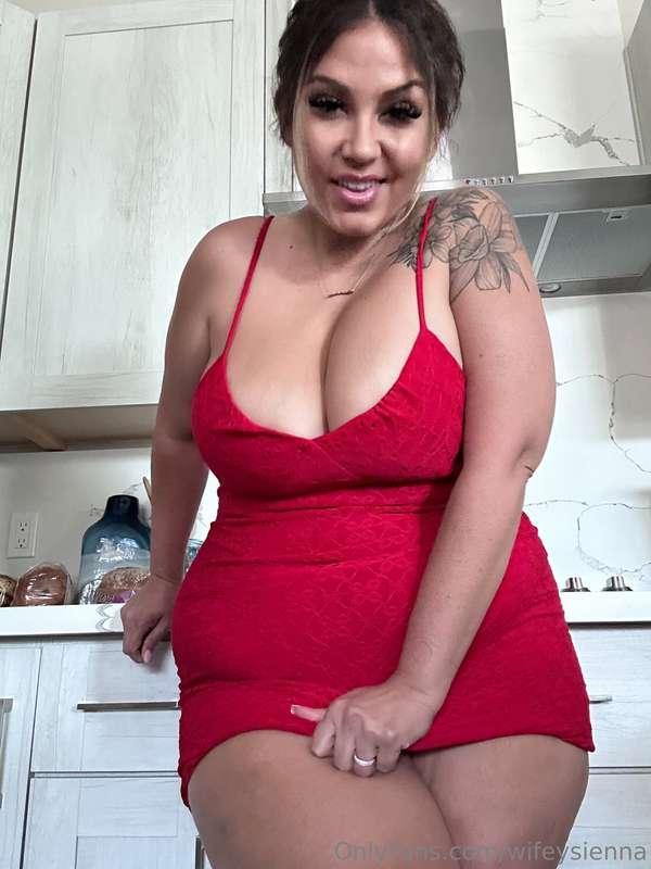 ## VIP ON SALE @wifeysiennavip  💦open chatting 💦daily nudes ..