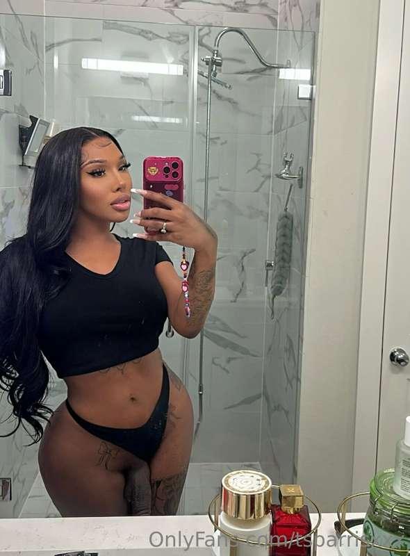 Are you hard already just thinking about me? 😏 DM me for a f..