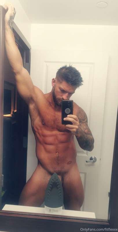 Took some naughty selfies for you... Keep swiping if you wan..