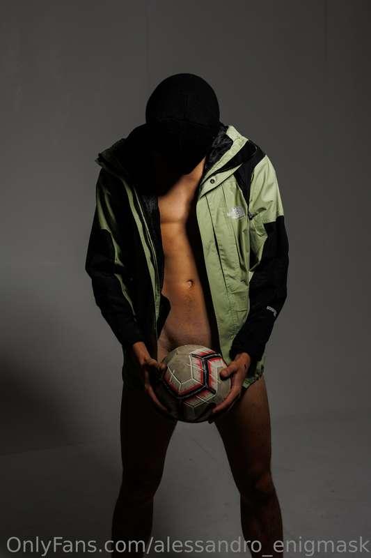 do you like soccer? let's play a game?