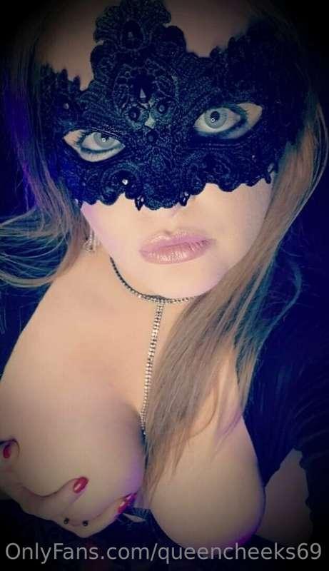 😇😈