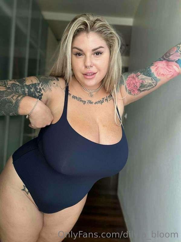 I need your help, I can't decide which color suits me best?🤔..