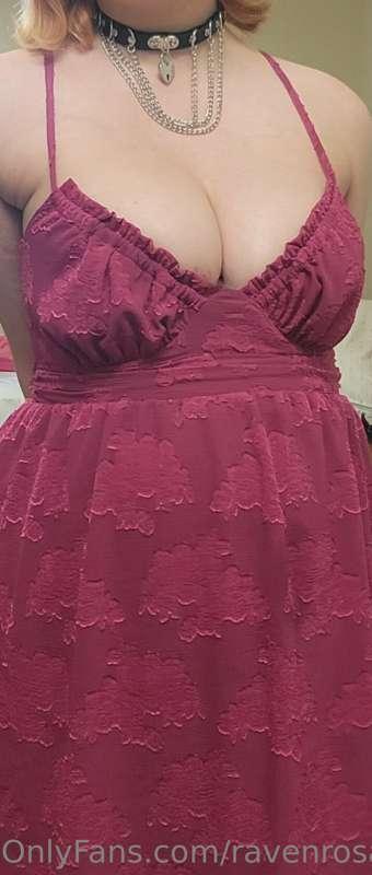 The dress can come off if you just DM me ;)