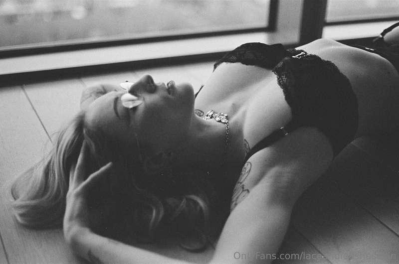 laceandleashesallin image #12