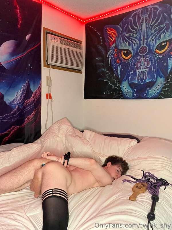twink_shy image #5