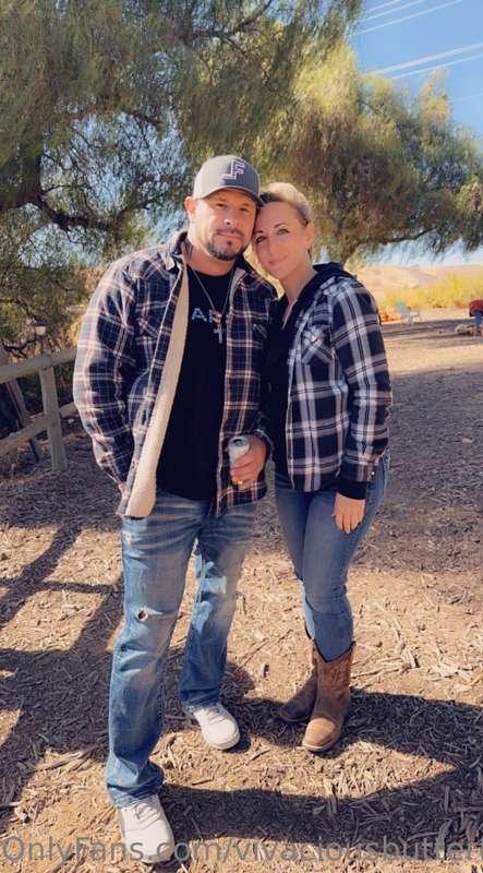 Me and @bigdog717 at the Pumpkin 🎃 patch