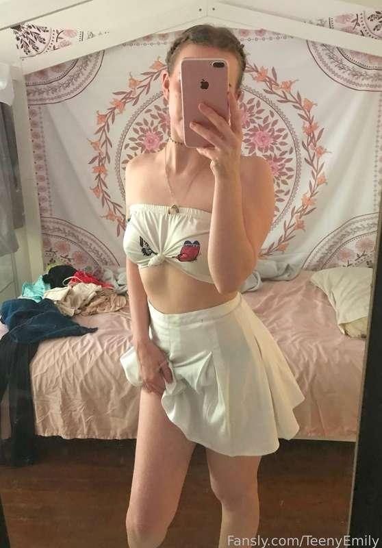 teenyemily image #2