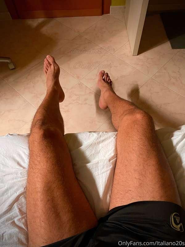 🇮🇹 Una giornata intera da dedicare ai miei piedi 😈 Il naso v..