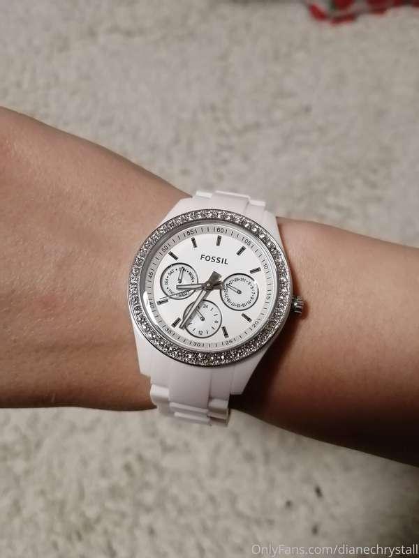 My new wristwatches from a fan! <3 What do you think? :) Whi..