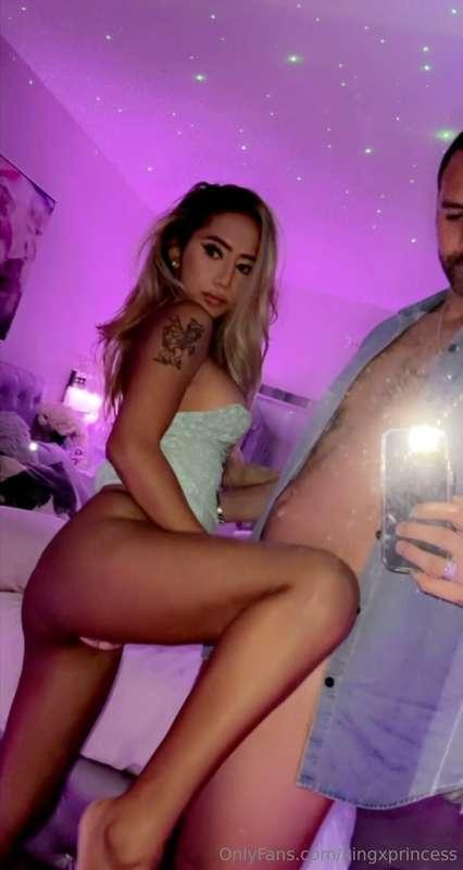 Hot Dress BJ & Fuck (5.5min)Foreplay and hot cock sucking in..