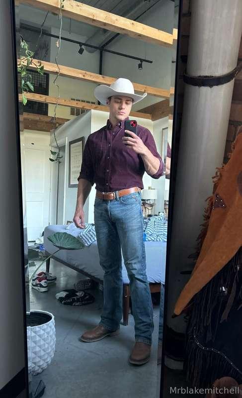 Think you can handle this cowboy? I ride hard, and I don’t p..