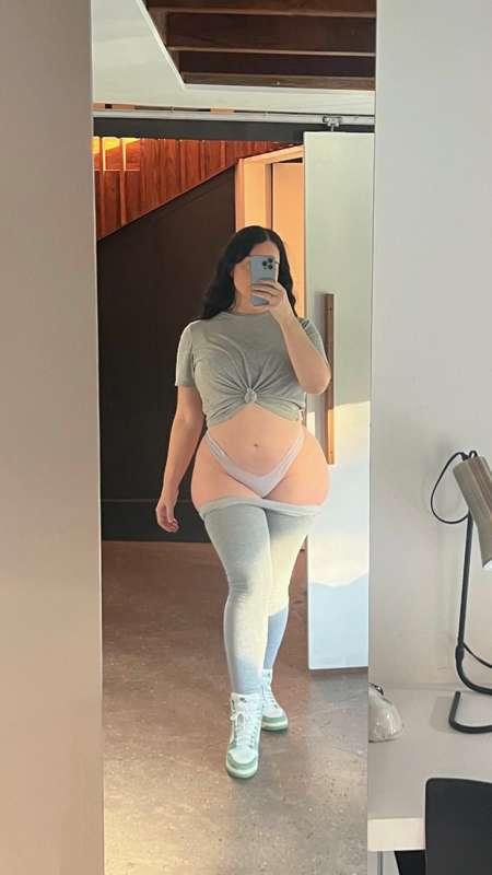 Which do you prefer 👀