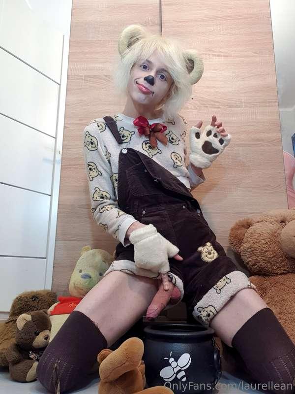 Every bear has its own definition of honey. 🍯💛(More soon)