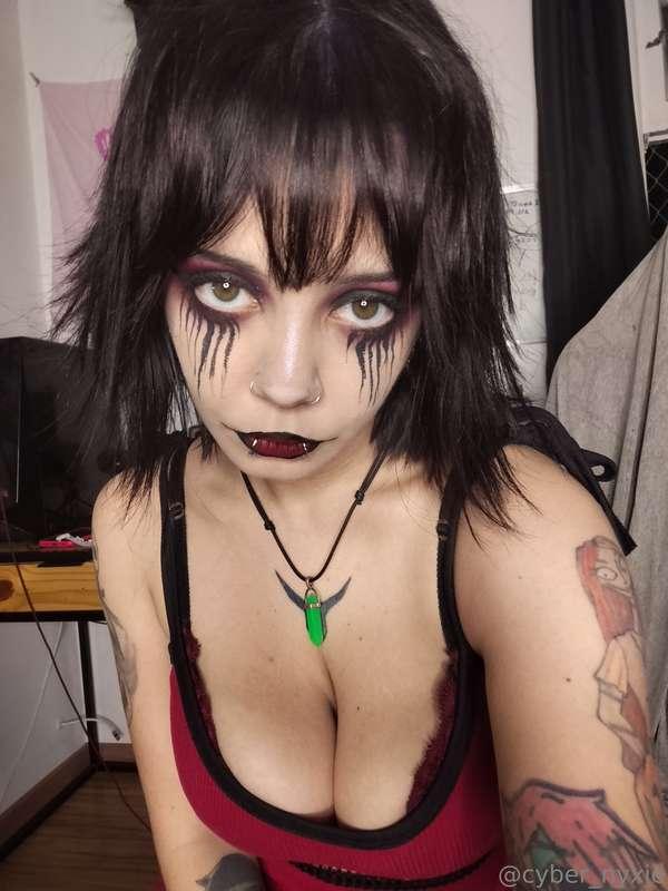Trying out a new makeup look