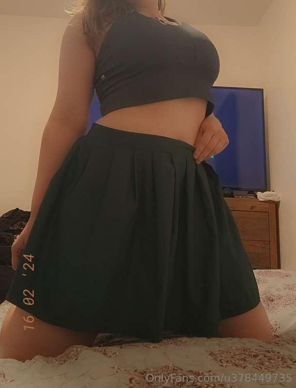 What's you're favorite color? 😉💚